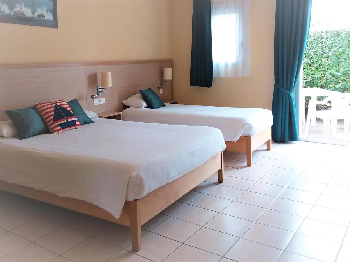 Hotel L'Oceane ลาโกตินิแยร์ ภายนอก รูปภาพ